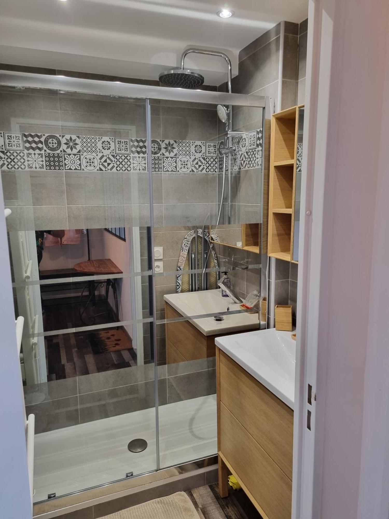 Superbe T2 Tout Confort 3 Etoiles, Entierement Renove Avec Piscine, Parking, Clim, Wifi, Netflix 라그랑모트 외부 사진